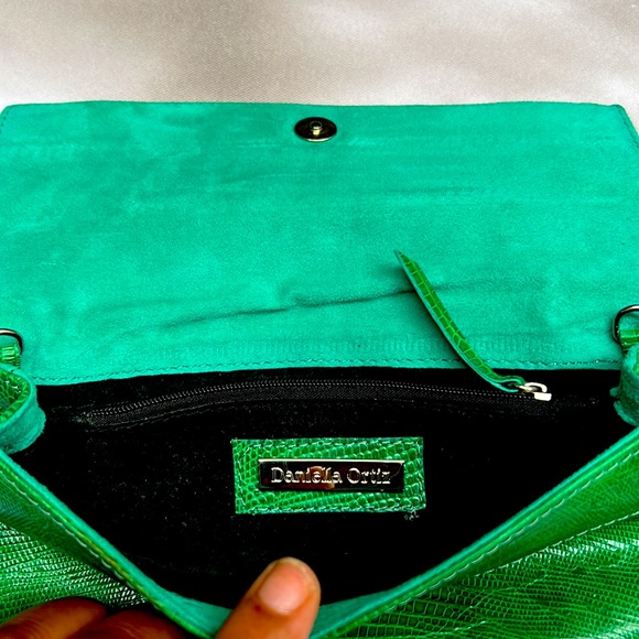 Daniella Ortiz luxury April lizard leather Clutch - Picture 5 of 12